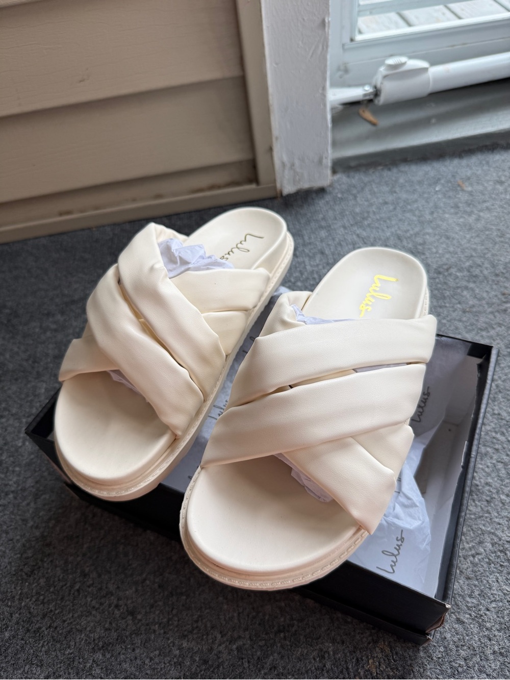 Lulu's Tolleson BONE Padded Crossover Slide Sandals